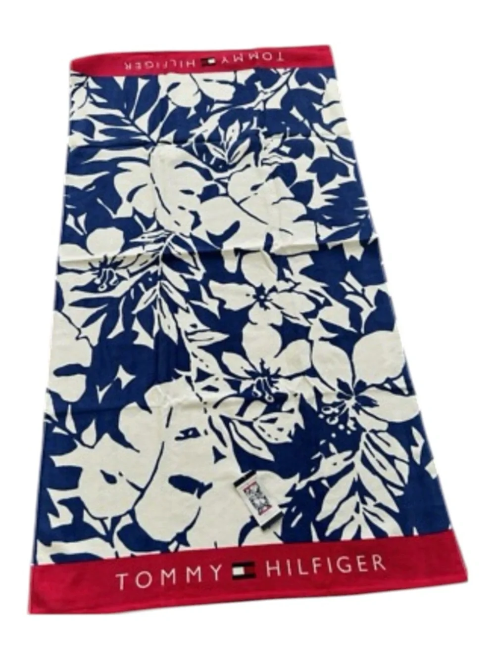 🆕 Tommy Hilfiger Beach Towel